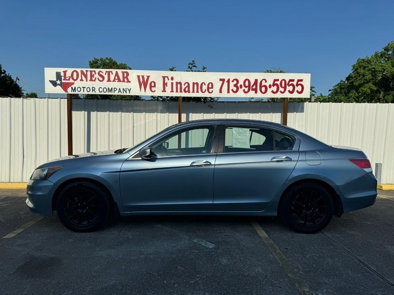 Honda Accord Sedan Vehicle Full-screen Gallery Image 08