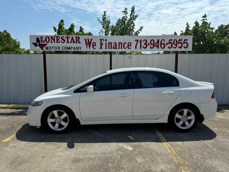 Honda Civic Sedan Vehicle Full-screen Gallery Image 07