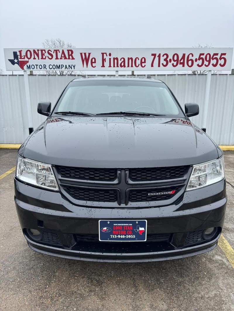 Dodge Journey Vehicle Full-screen Gallery Image 03