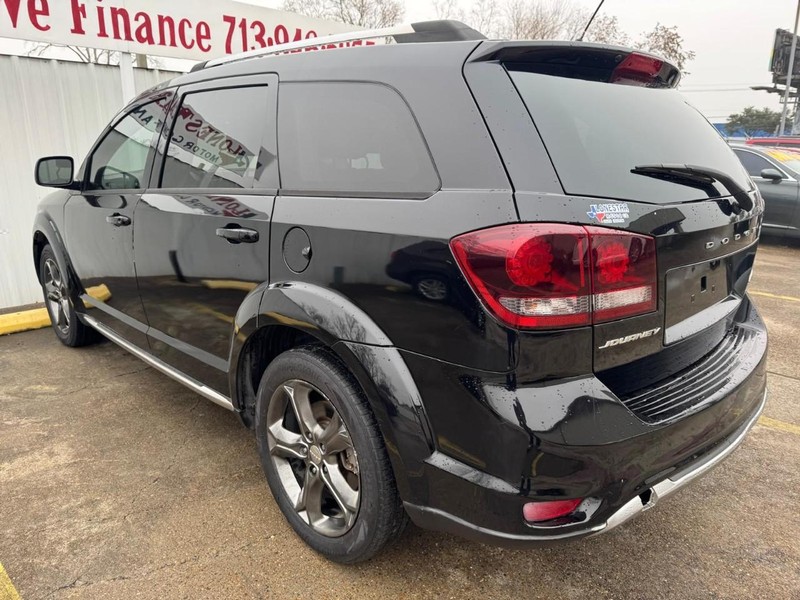 Dodge Journey Vehicle Full-screen Gallery Image 06