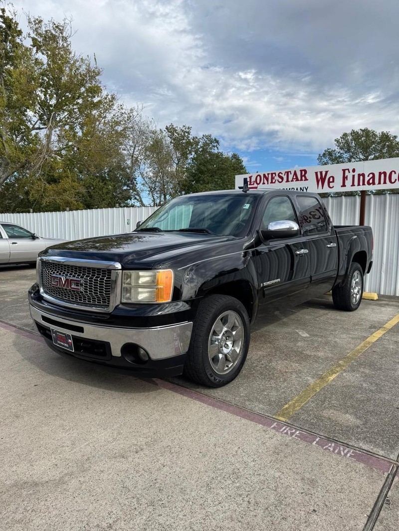 GMC Sierra 1500 Vehicle Full-screen Gallery Image 02