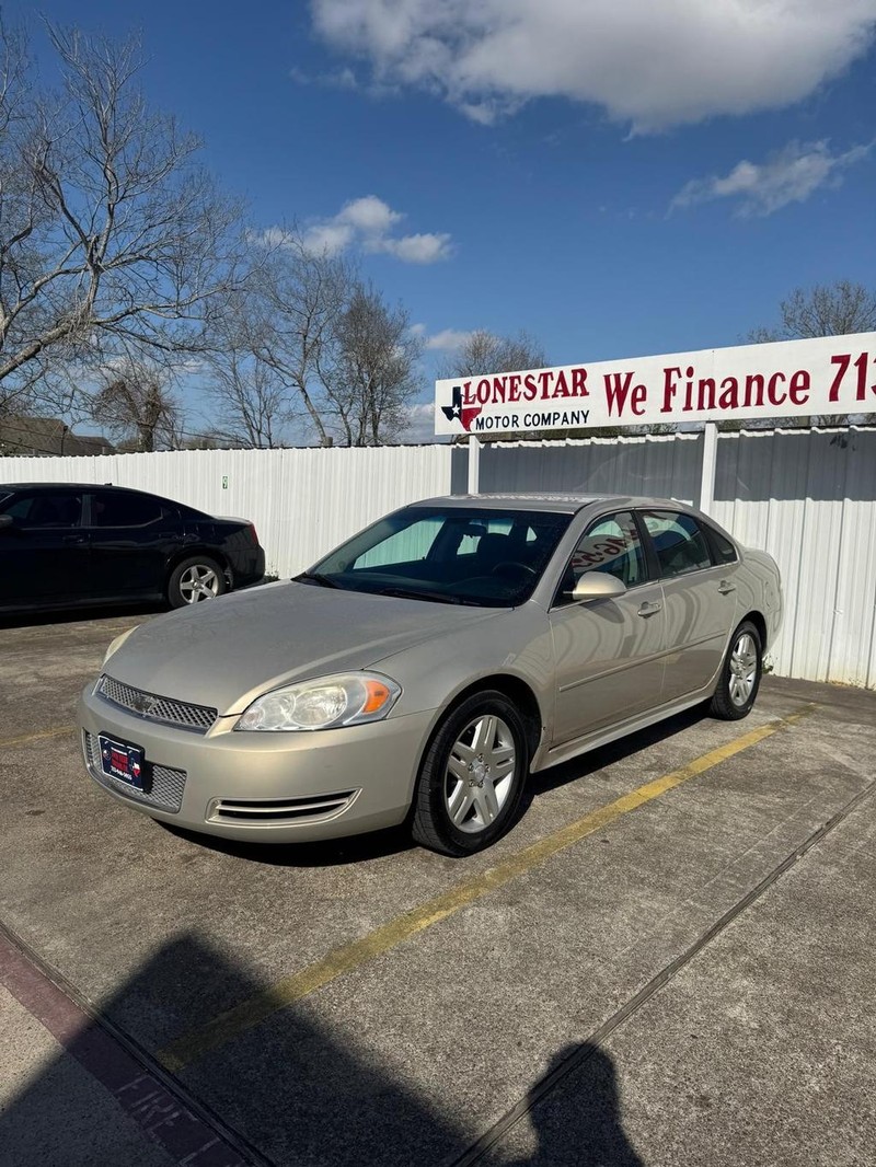 Chevrolet Impala Vehicle Full-screen Gallery Image 02
