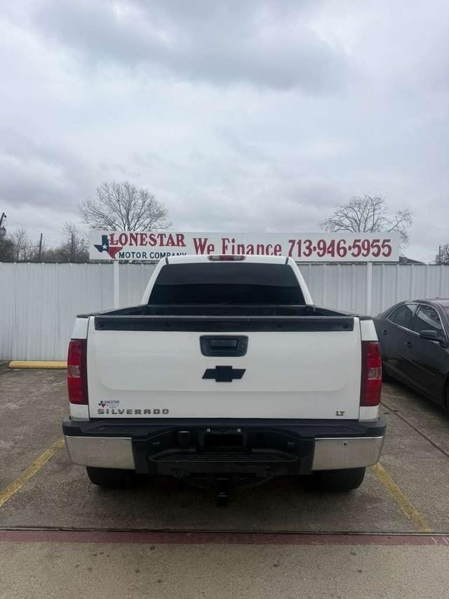 Chevrolet Silverado 1500 Vehicle Full-screen Gallery Image 04