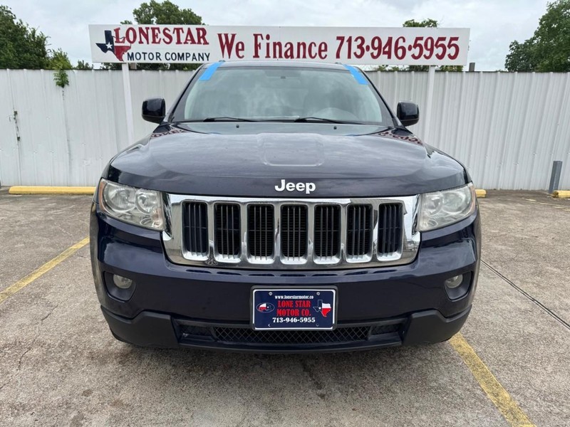 Jeep Grand Cherokee Vehicle Full-screen Gallery Image 03