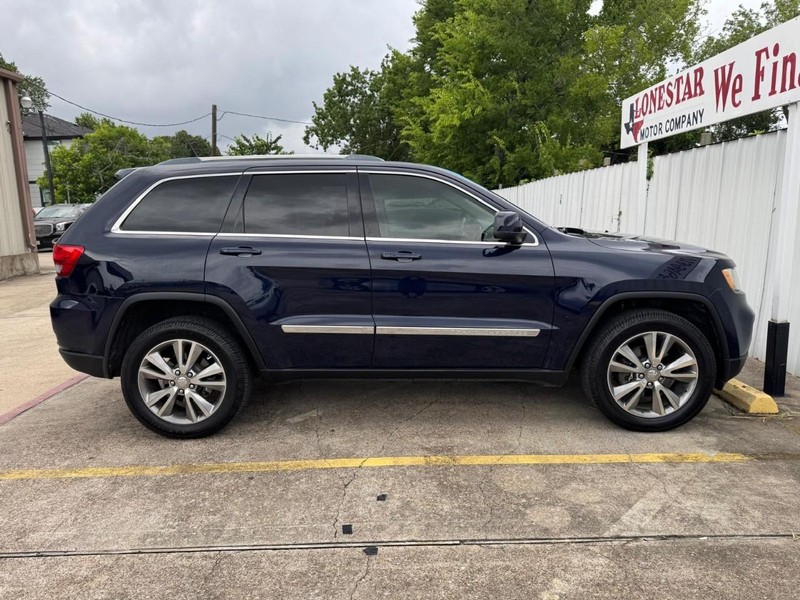 Jeep Grand Cherokee Vehicle Full-screen Gallery Image 08