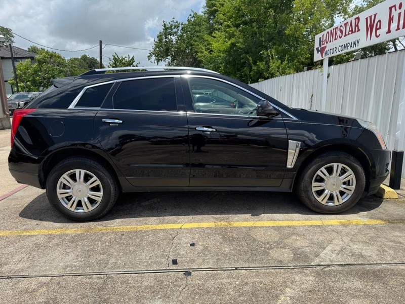 Cadillac SRX Vehicle Full-screen Gallery Image 08