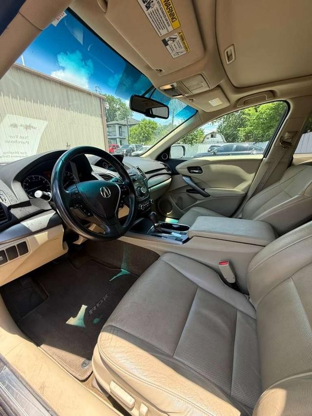 Acura RDX Vehicle Full-screen Gallery Image 07