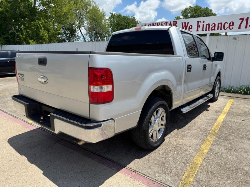 Ford F-150 Vehicle Full-screen Gallery Image 05