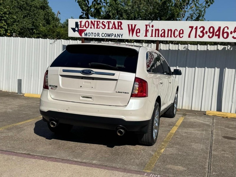 Ford Edge Vehicle Full-screen Gallery Image 05