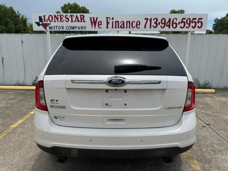 Ford Edge Vehicle Full-screen Gallery Image 04
