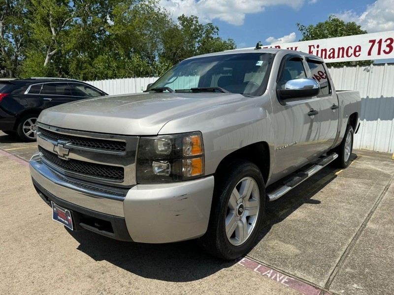 Chevrolet Silverado 1500 Vehicle Full-screen Gallery Image 02