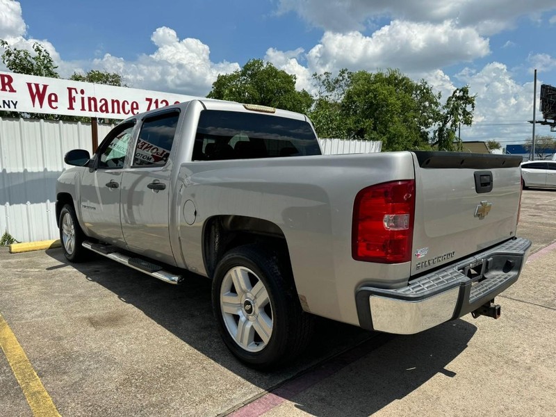Chevrolet Silverado 1500 Vehicle Full-screen Gallery Image 06