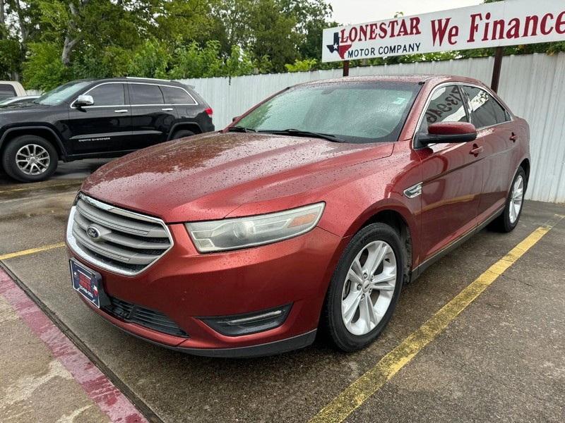 Ford Taurus Vehicle Full-screen Gallery Image 02