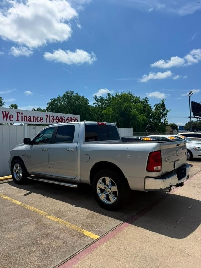 Ram 1500 Vehicle Full-screen Gallery Image 06