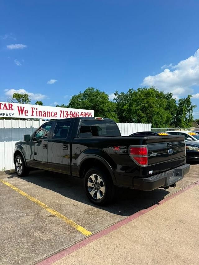 Ford F-150 Vehicle Full-screen Gallery Image 06