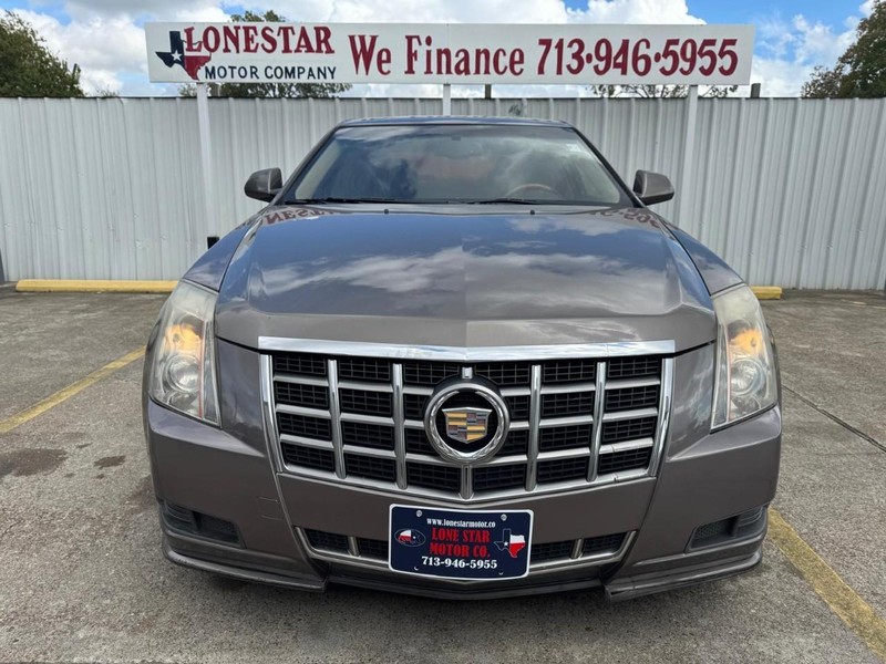 Cadillac CTS Sedan Vehicle Full-screen Gallery Image 03