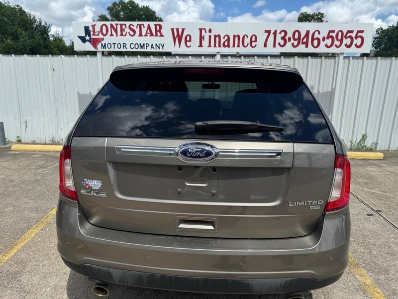 Ford Edge Vehicle Full-screen Gallery Image 04