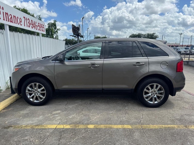 Ford Edge Vehicle Full-screen Gallery Image 08