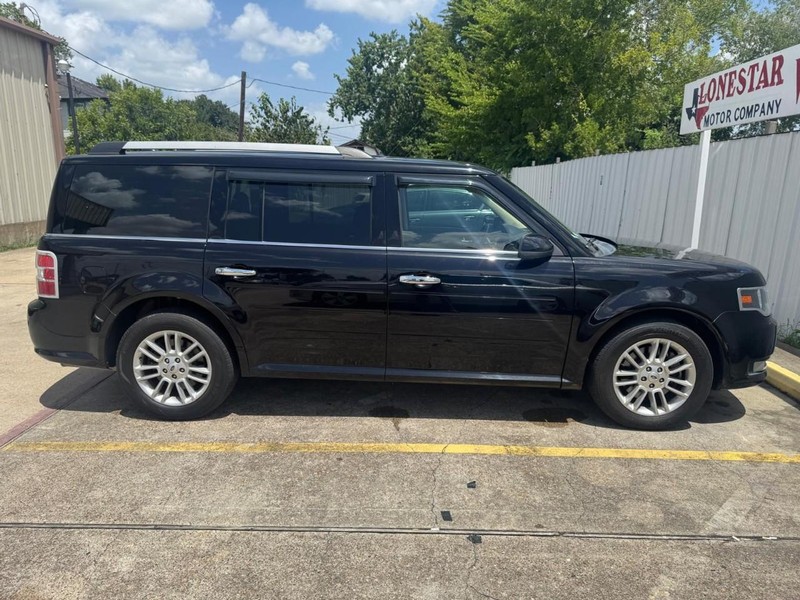 Ford Flex Vehicle Full-screen Gallery Image 08
