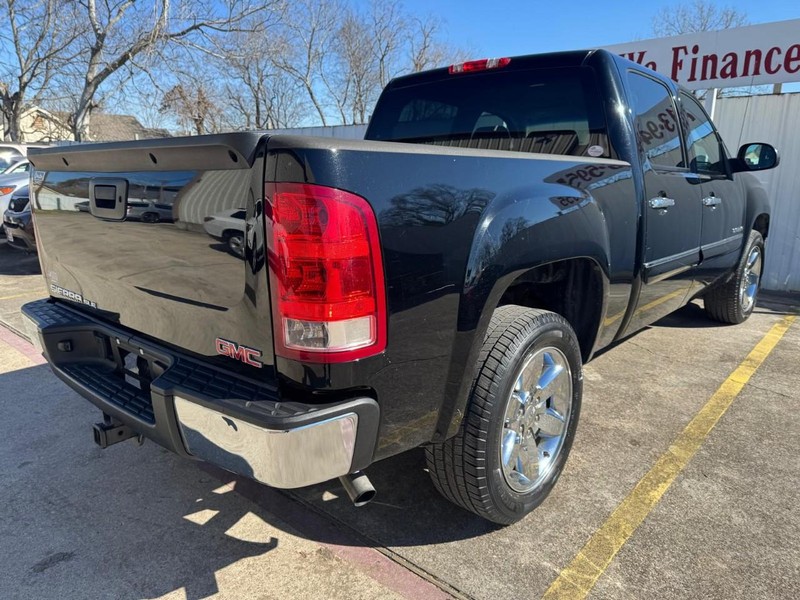 GMC Sierra 1500 Vehicle Full-screen Gallery Image 05