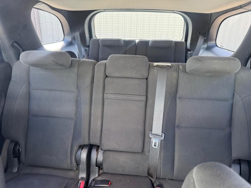 Dodge Durango Vehicle Full-screen Gallery Image 11