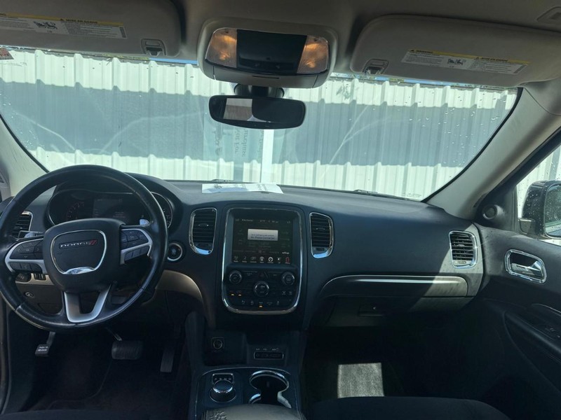 Dodge Durango Vehicle Full-screen Gallery Image 10