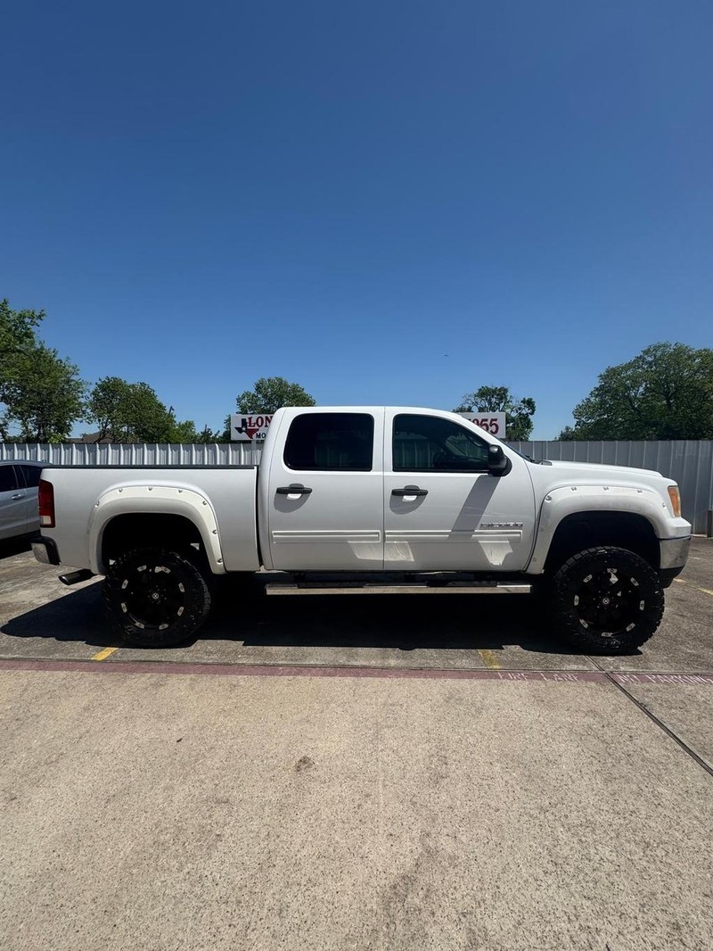 GMC Sierra 1500 Vehicle Full-screen Gallery Image 07