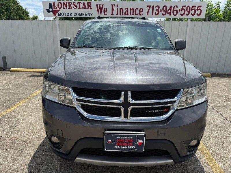 Dodge Journey Vehicle Full-screen Gallery Image 03