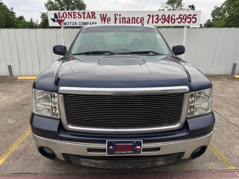 GMC Sierra 1500 Vehicle Full-screen Gallery Image 03