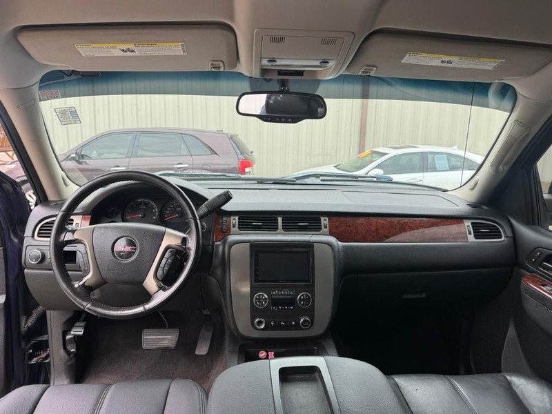 GMC Sierra 1500 Vehicle Full-screen Gallery Image 09
