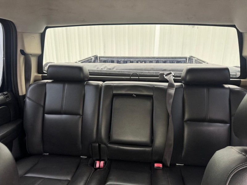 GMC Sierra 1500 Vehicle Full-screen Gallery Image 10
