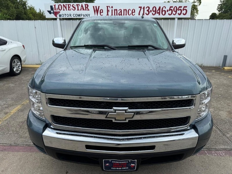 Chevrolet Silverado 1500 Vehicle Full-screen Gallery Image 03