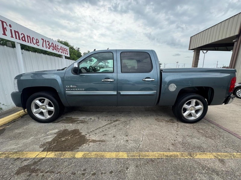 Chevrolet Silverado 1500 Vehicle Full-screen Gallery Image 08