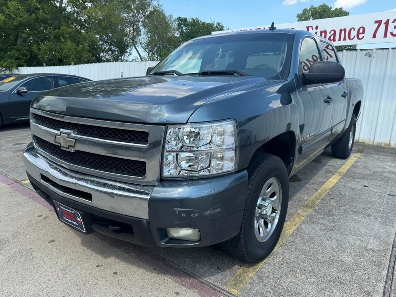 Chevrolet Silverado 1500 Vehicle Full-screen Gallery Image 02