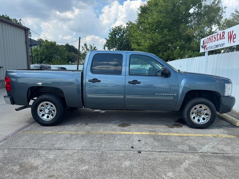 Chevrolet Silverado 1500 Vehicle Full-screen Gallery Image 07