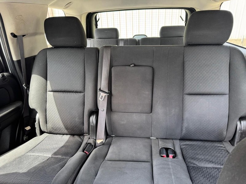 Chevrolet Tahoe Vehicle Full-screen Gallery Image 11