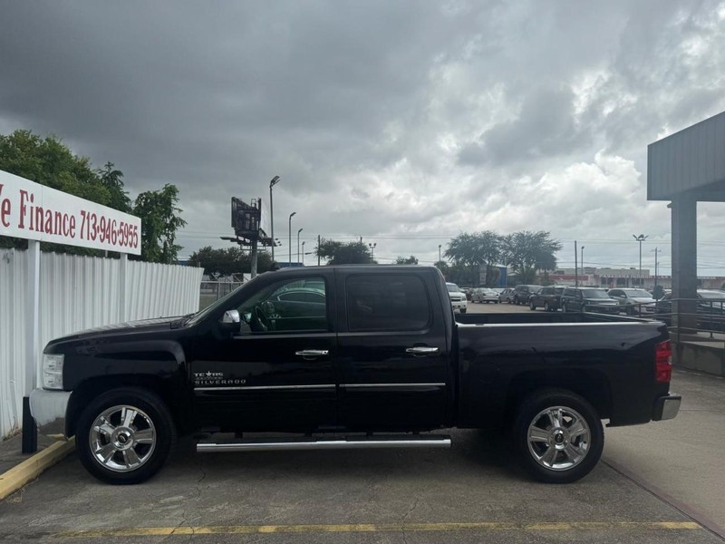 Chevrolet Silverado 1500 Vehicle Full-screen Gallery Image 08