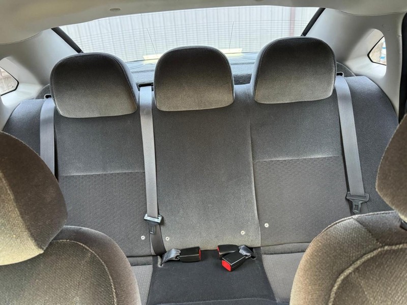 Chevrolet Impala Vehicle Full-screen Gallery Image 08
