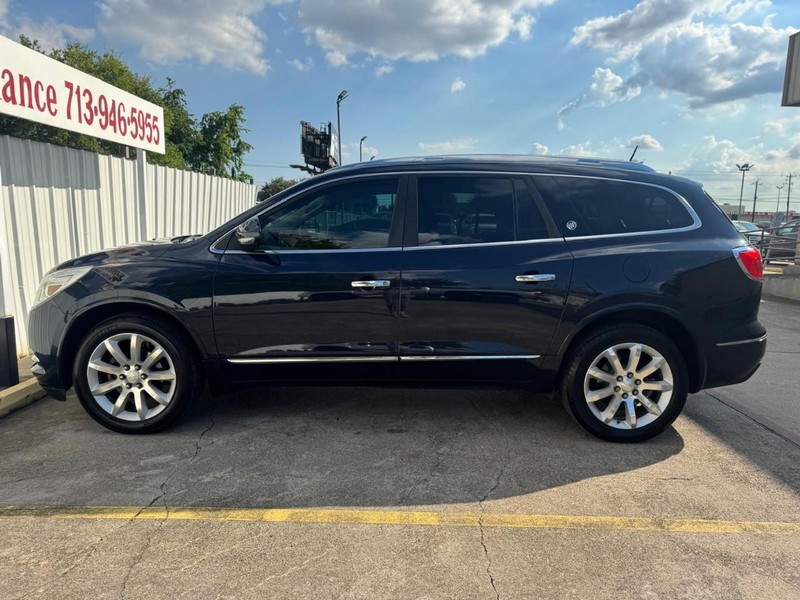 Buick Enclave Vehicle Full-screen Gallery Image 08