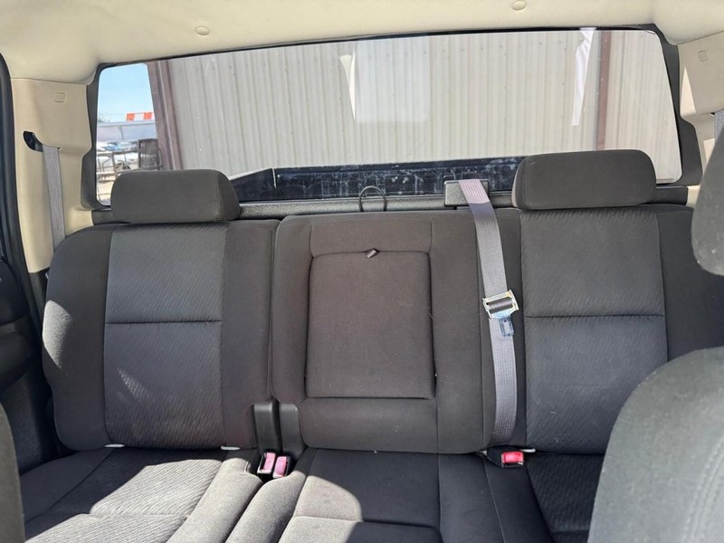 GMC Sierra 1500 Vehicle Full-screen Gallery Image 11