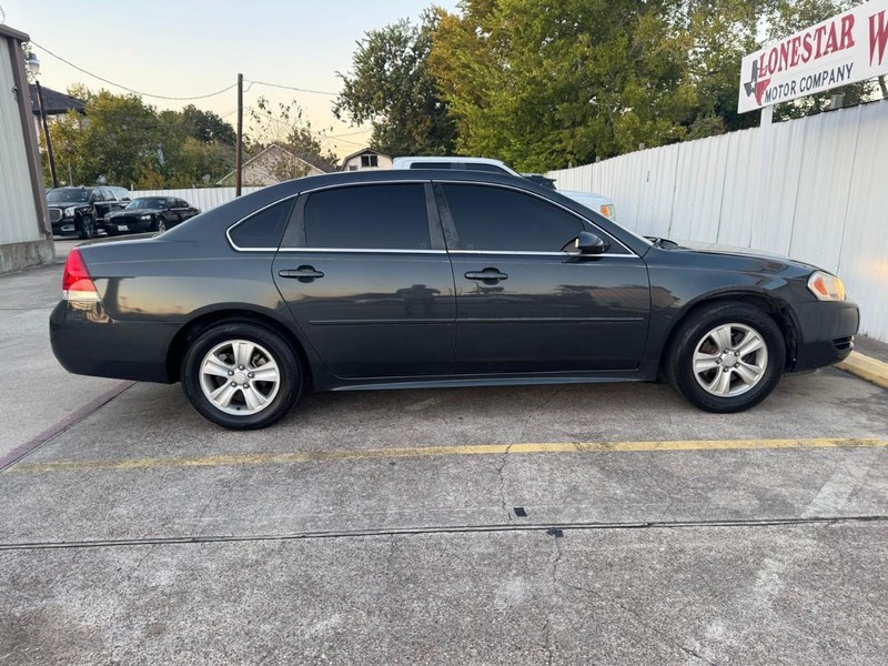 Chevrolet Impala Limited Vehicle Full-screen Gallery Image 08