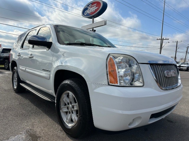more details - gmc yukon