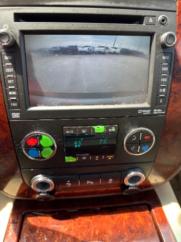 Chevrolet Tahoe Vehicle Full-screen Gallery Image 13