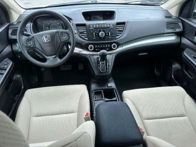 Honda CR-V Vehicle Full-screen Gallery Image 06