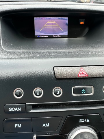 Honda CR-V Vehicle Full-screen Gallery Image 13