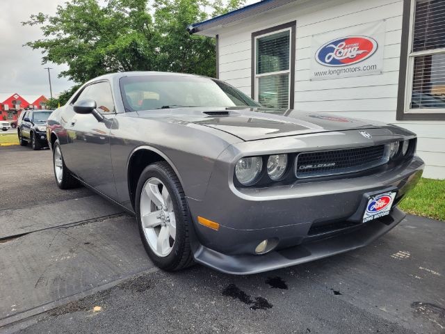 more details - dodge challenger
