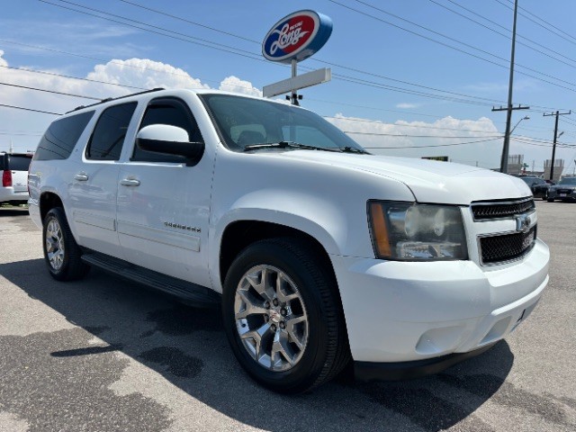 more details - chevrolet suburban