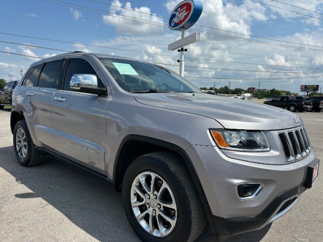 more details - jeep grand cherokee