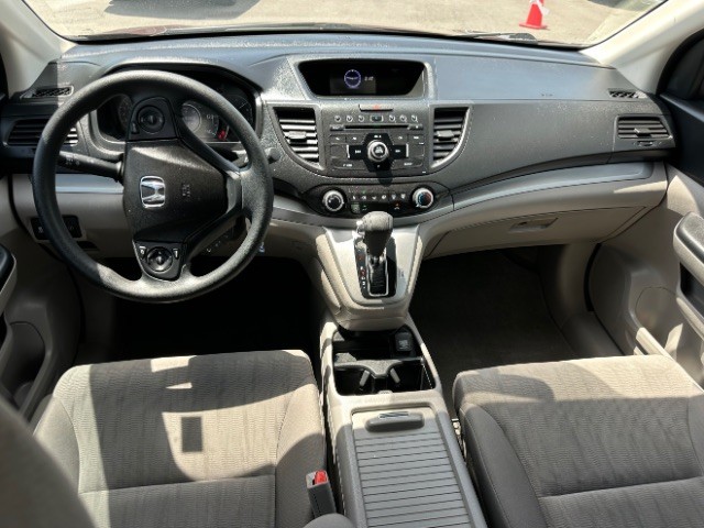 Honda CR-V Vehicle Full-screen Gallery Image 06