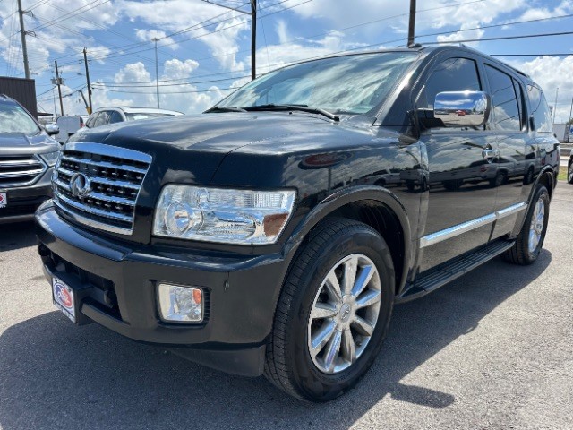 INFINITI QX56 Vehicle Full-screen Gallery Image 02